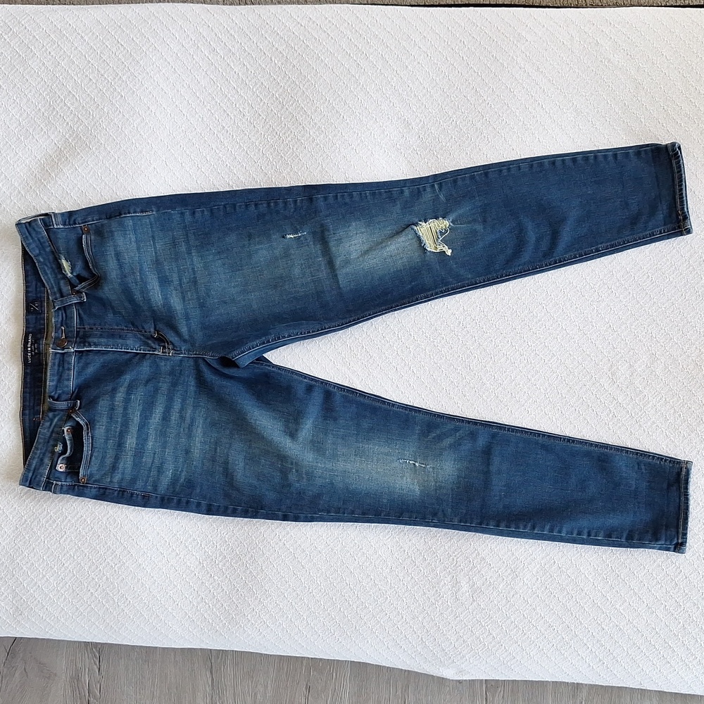 🍀 Lucky Brand Bridgette high rise skinny distressed jeans. Size 12/31